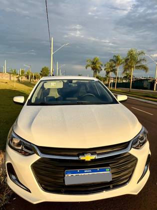 CHEVROLET ONIX 1.0 TURBO FLEX PLUS PREMIER AUTOMÁTICO